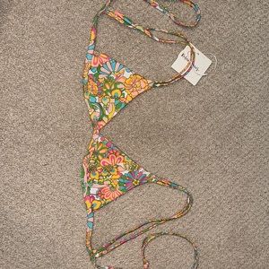 Just in time for summer cute Kulani Kinis tie back bikini top